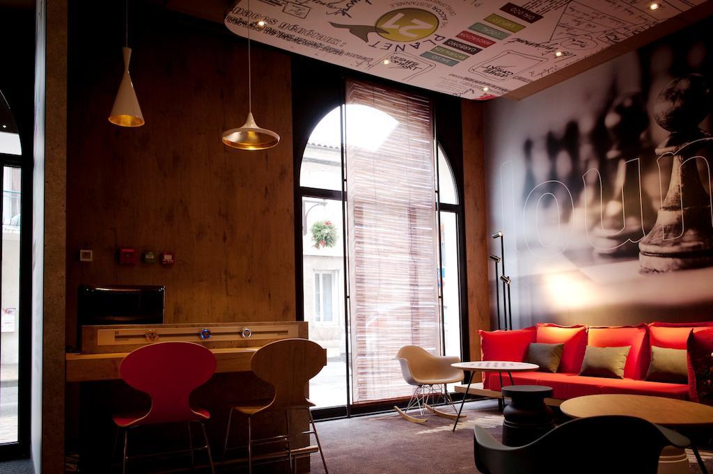 Готель Ibis Agen Centre Gare Екстер'єр фото