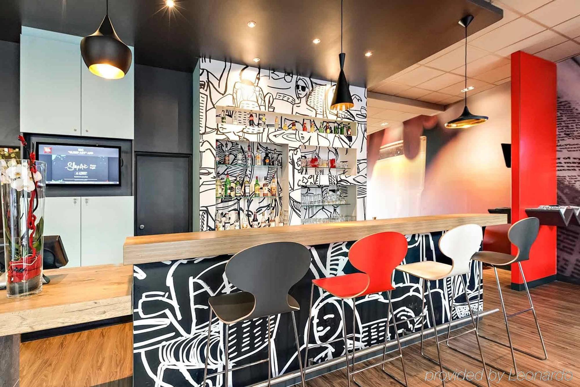 Готель Ibis Agen Centre Gare Екстер'єр фото