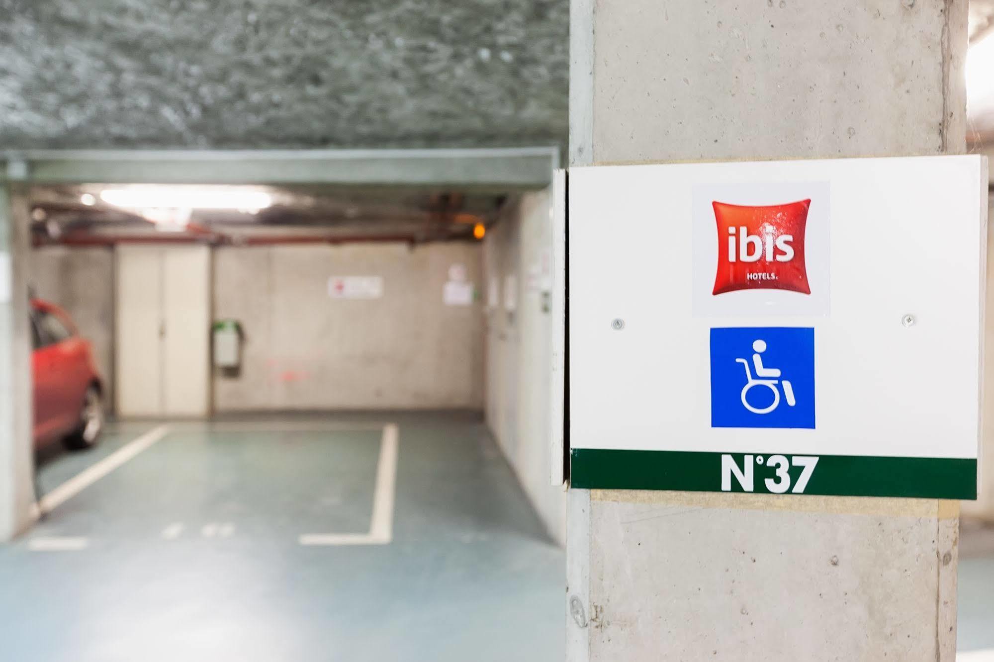 Готель Ibis Agen Centre Gare Екстер'єр фото